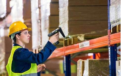 RFID讀寫器讀取物體上面的條碼數(shù)據(jù)